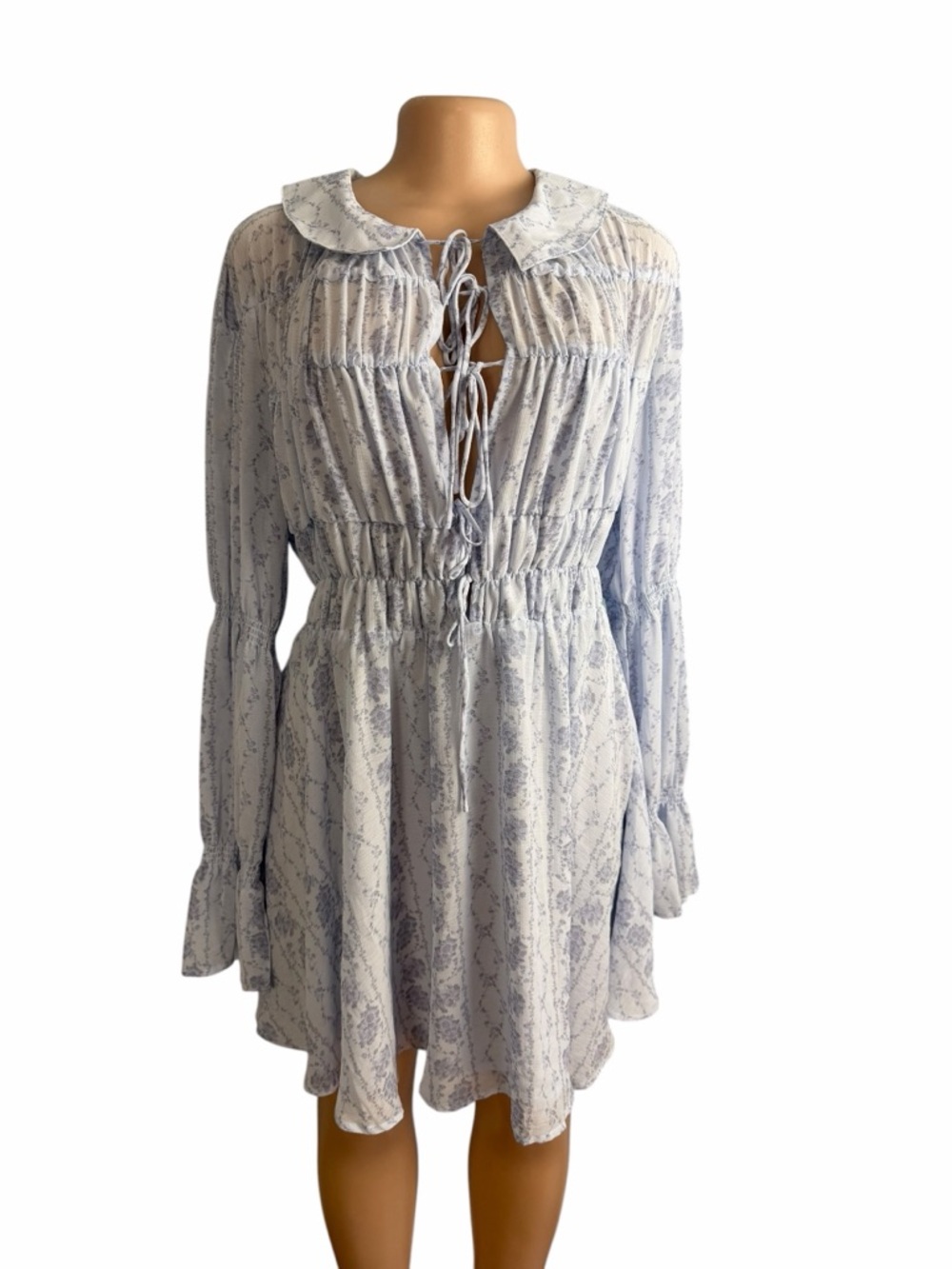 Kimchi Blue Lonie Smocked Mini Dress - Picture 2 of 11